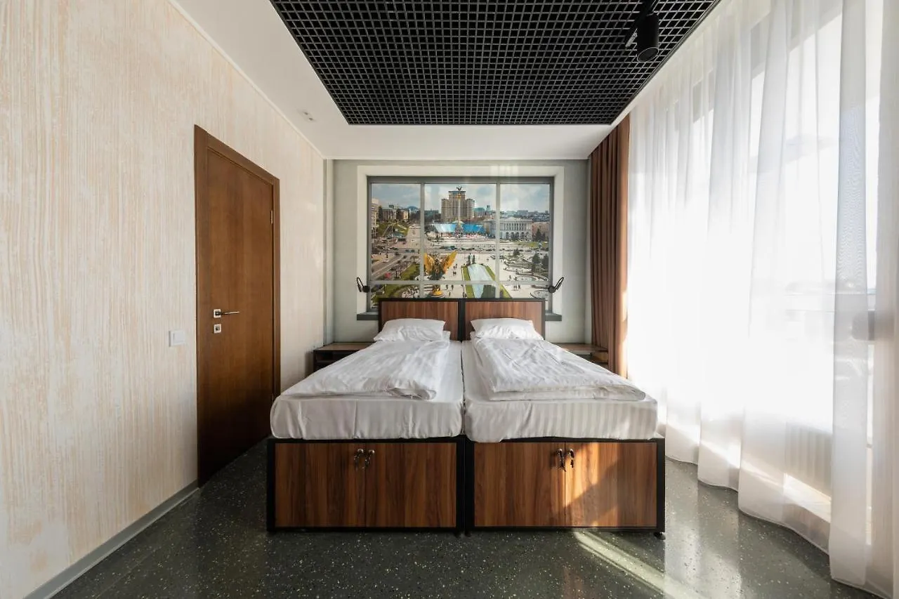 Hostal Misto Capsule Hotel Kiev Ucrania