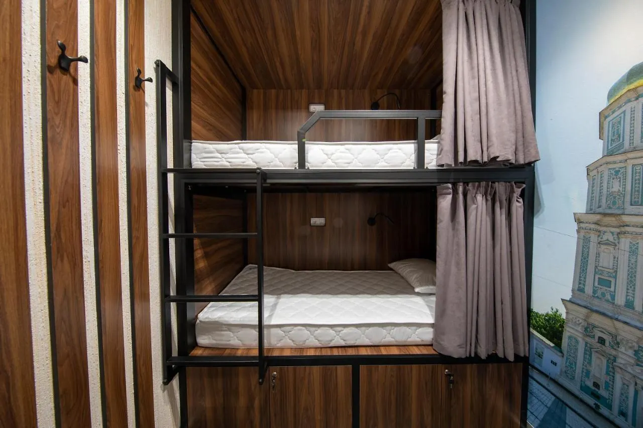 Misto Capsule Hotel キエフ ホステル