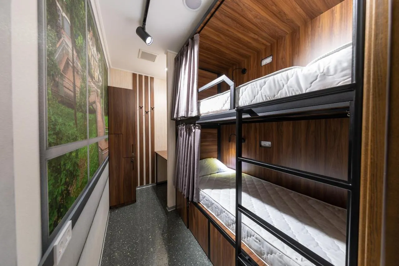 Misto Capsule Hotel キエフ