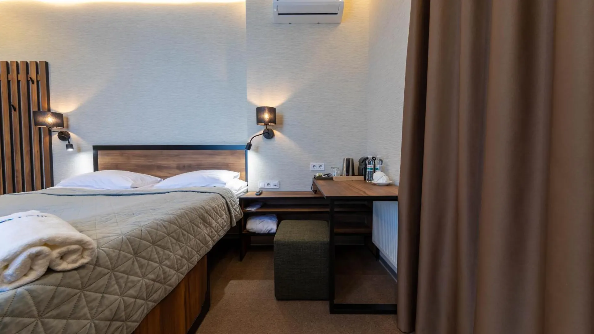 ホステル Misto Capsule Hotel キエフ
