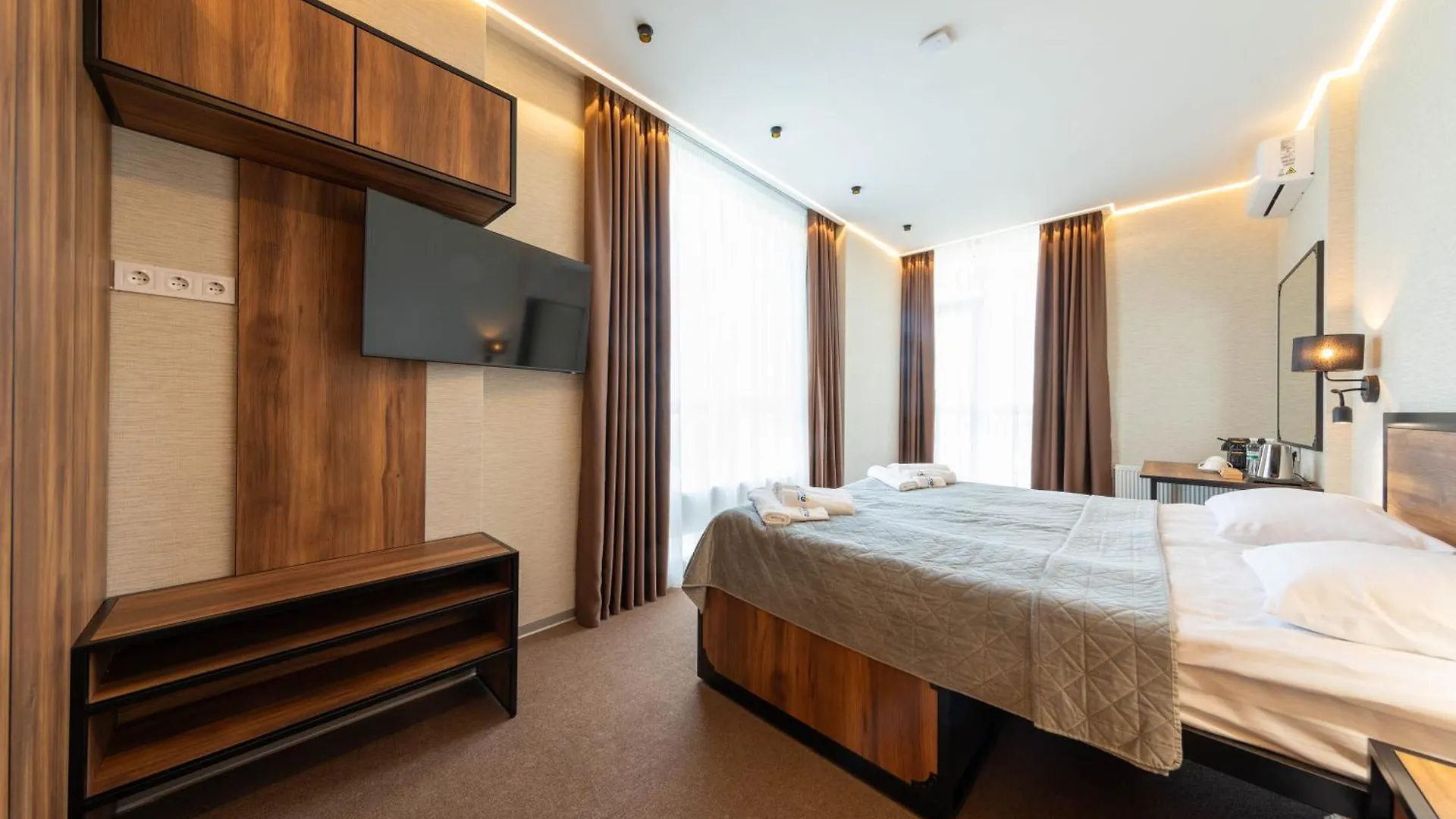 Misto Capsule Hotel Kijów Ukraina